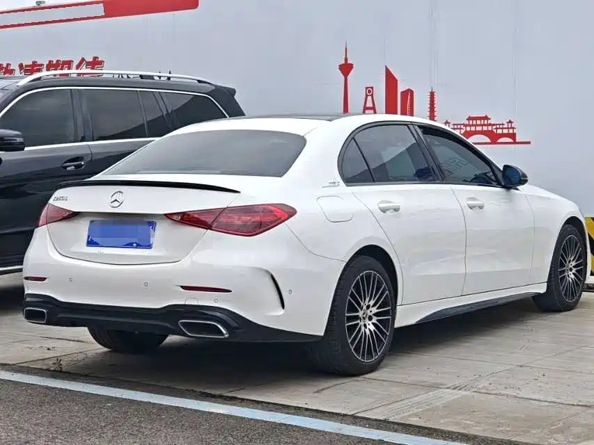 Mercedes-Benz C-Class — фото 12