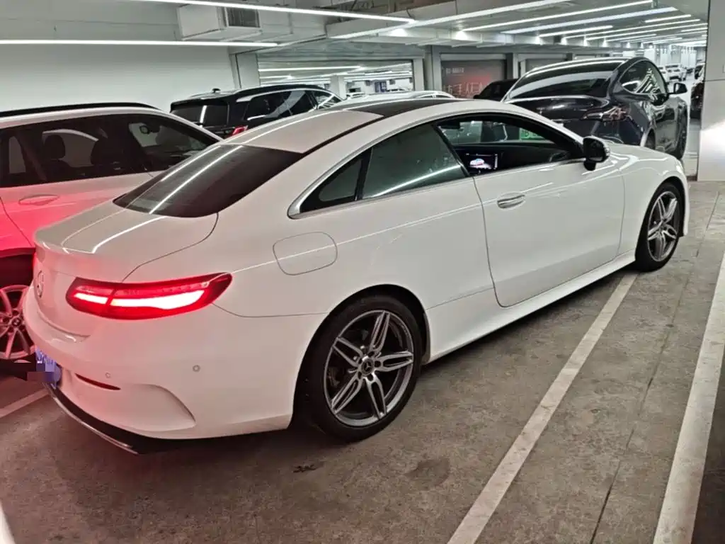 Mercedes-Benz E-Class (Import) — фото 6