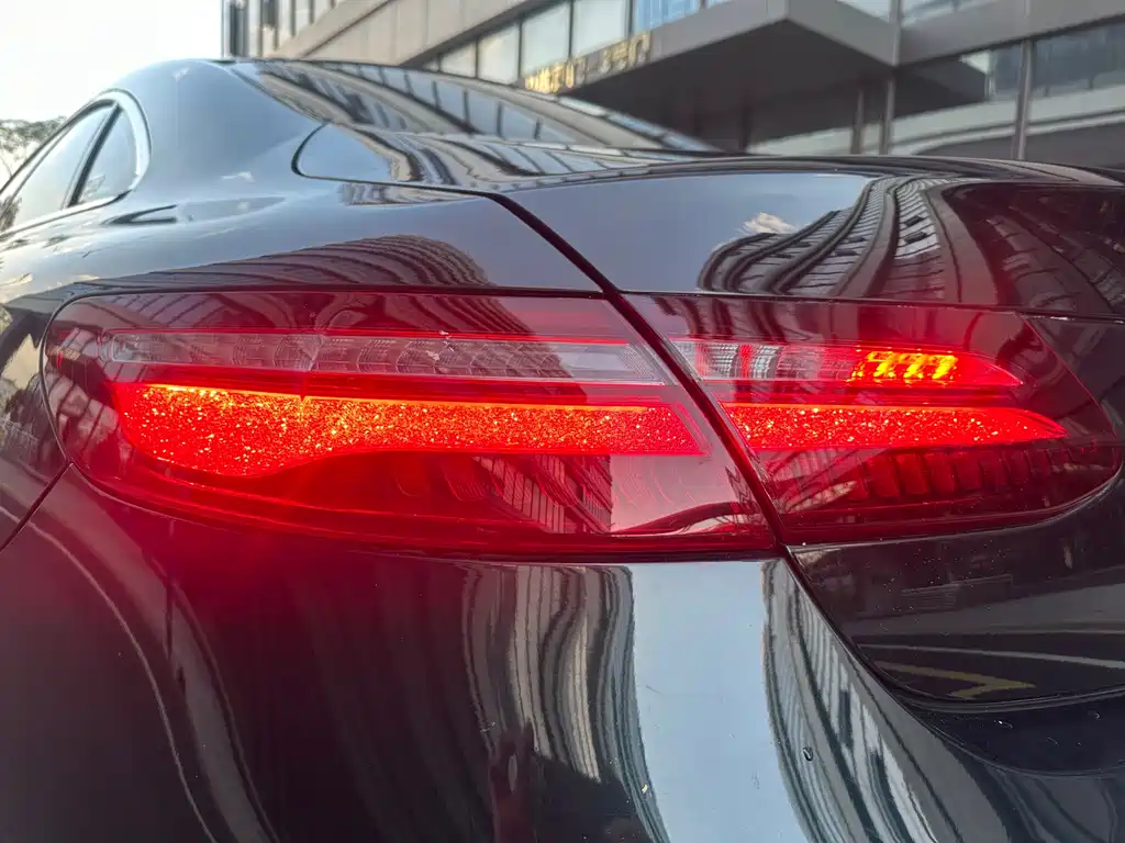 Mercedes-Benz E-Class (Import) — фото 8