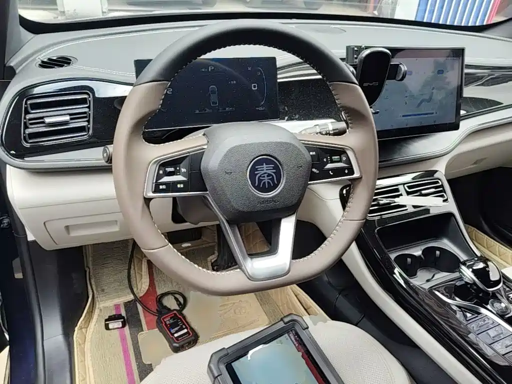 BYD Qin PLUS — фото 11