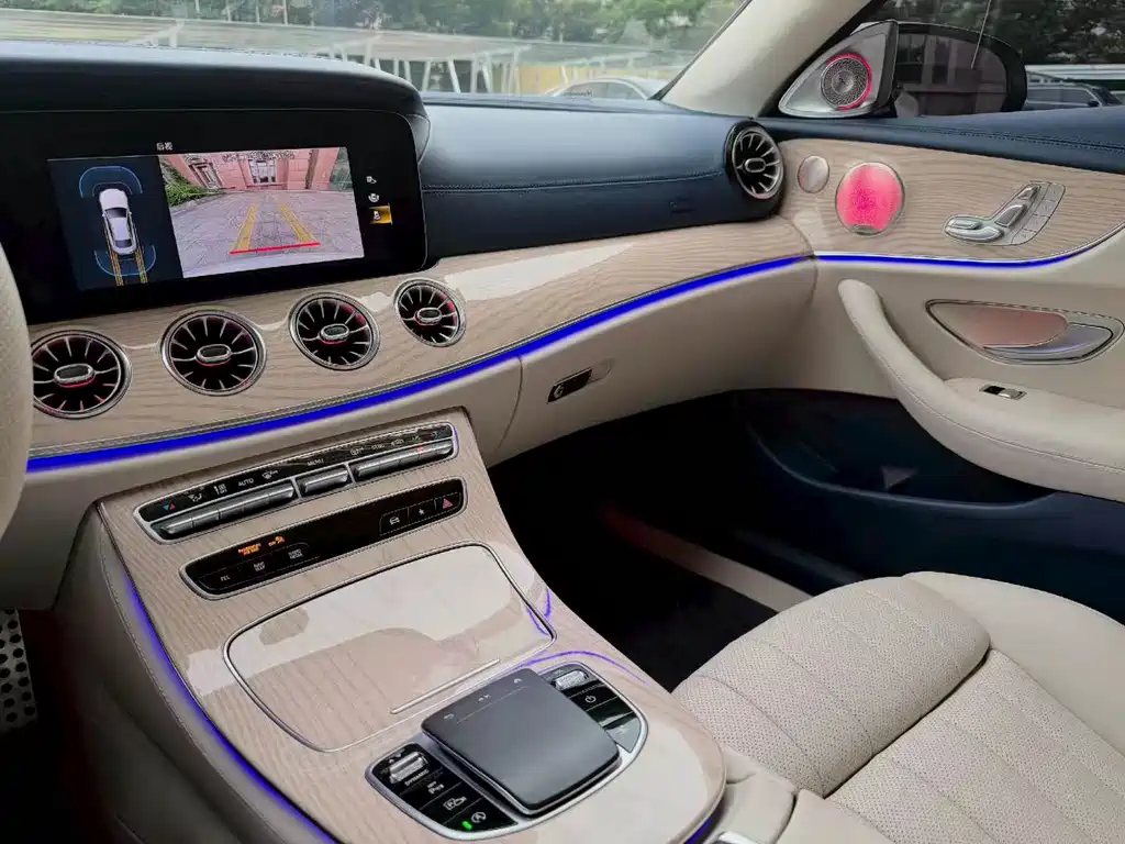 Mercedes-Benz E-Class (Import) — фото 7