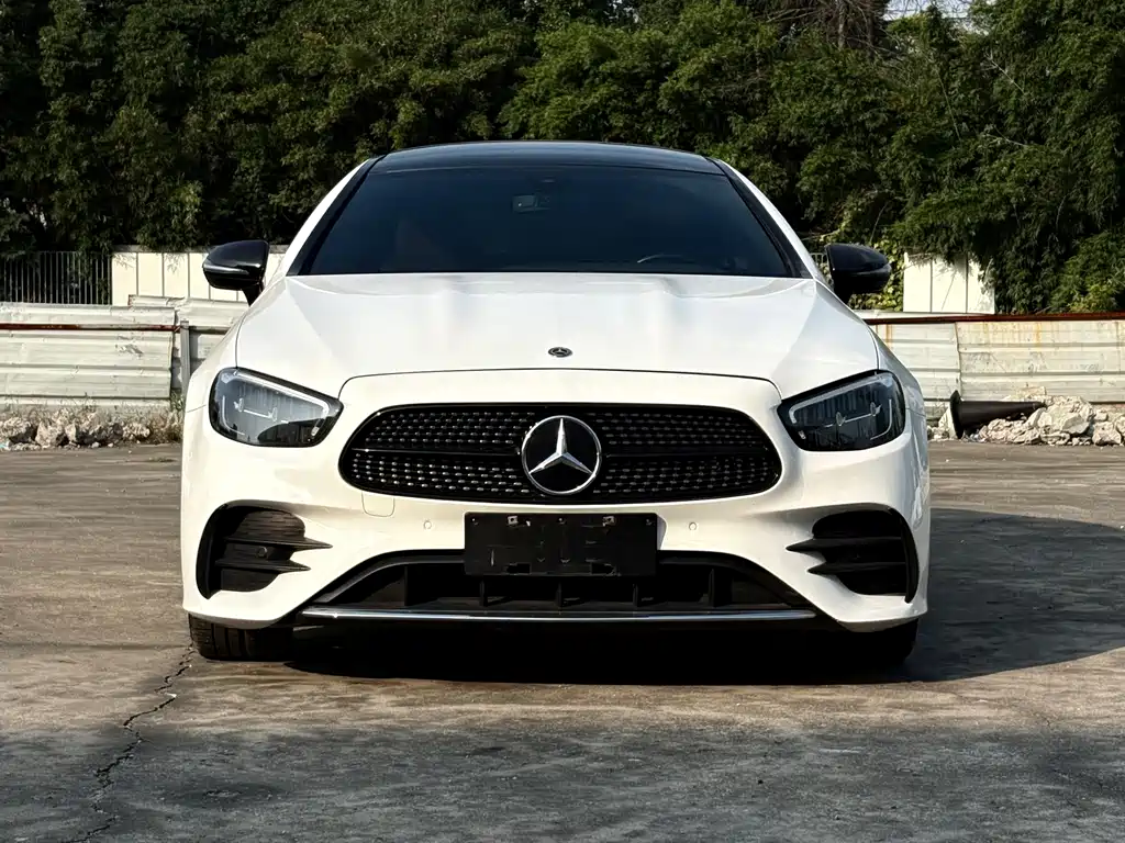 Mercedes-Benz E-Class (Import) — фото 2