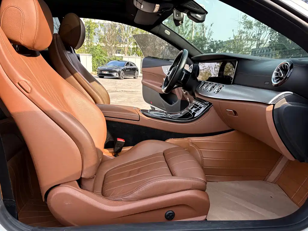 Mercedes-Benz E-Class (Import) — фото 14