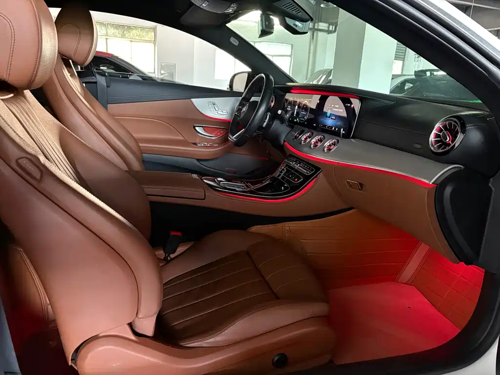 Mercedes-Benz E-Class (Import) — фото 18