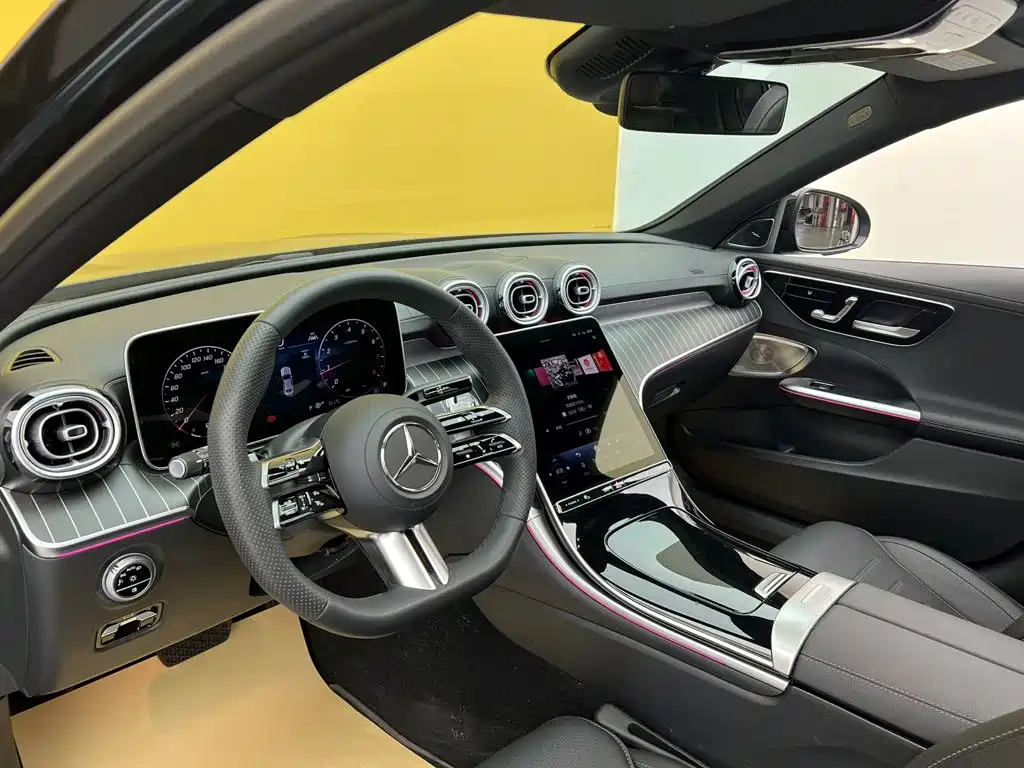 Mercedes-Benz C-Class — фото 28