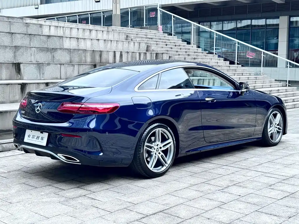 Mercedes-Benz E-Class (Import) — фото 5