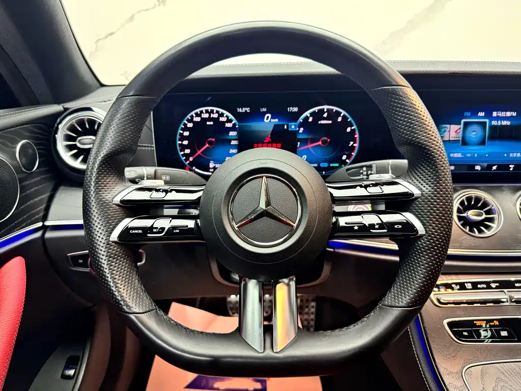 Mercedes-Benz E-Class (Import) — фото 10