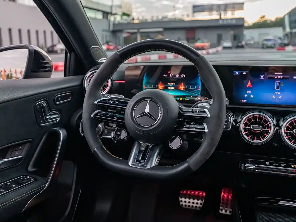 Mercedes-Benz A-Class AMG (Import) — фото 4