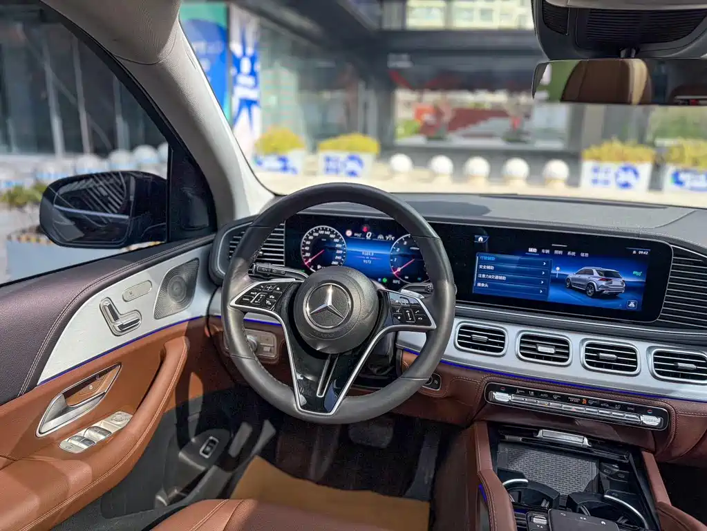 Mercedes-Benz GLE (Import) — фото 8
