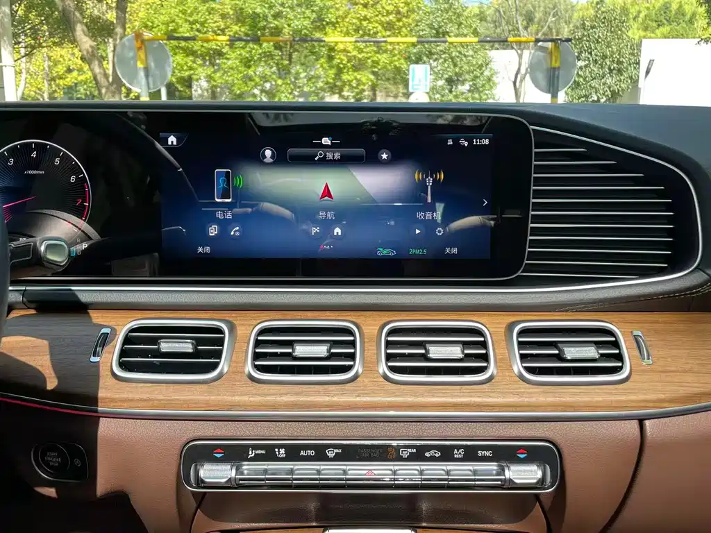 Mercedes-Benz GLE (Import) — фото 13