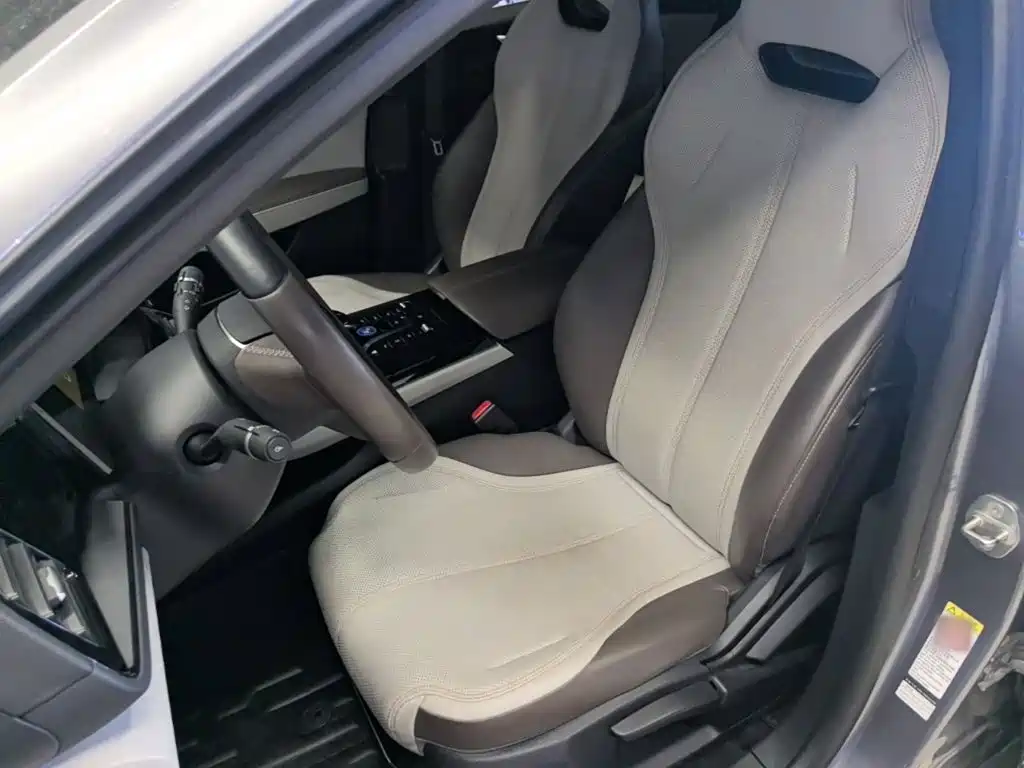 BYD Qin PLUS — фото 15