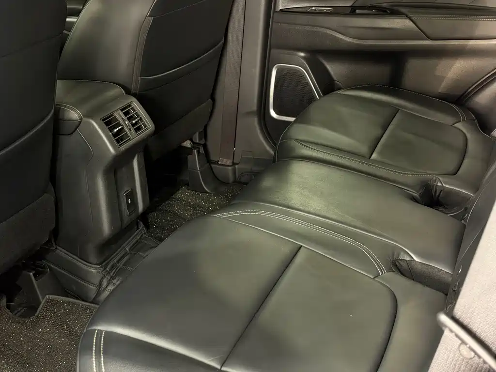 Mitsubishi Outlander — фото 15