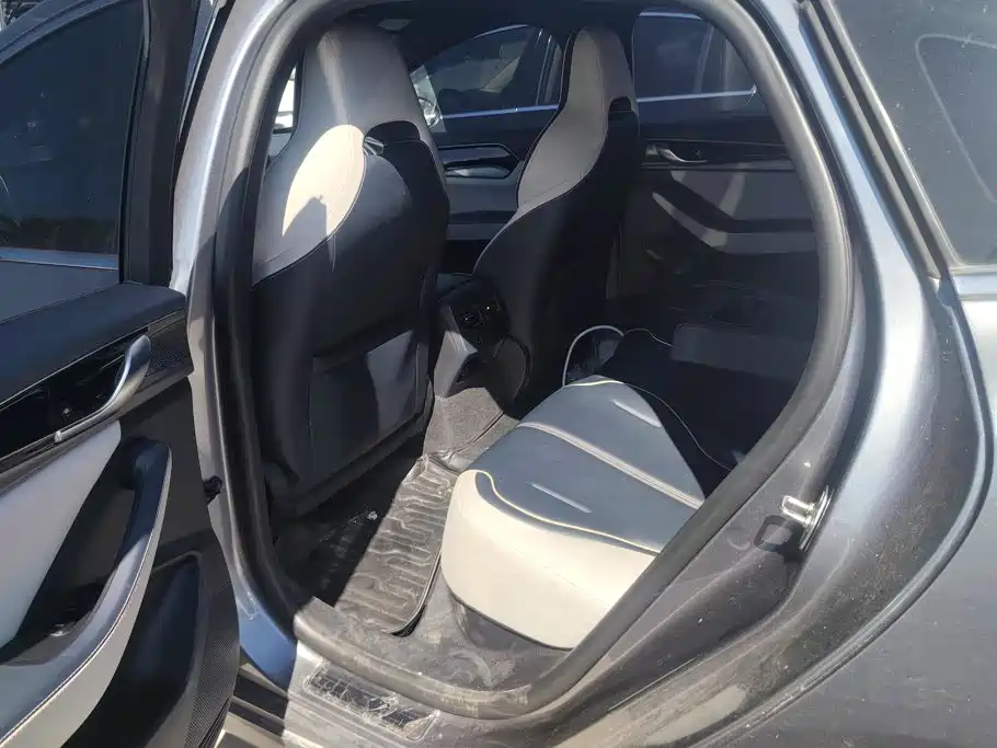 BYD Qin PLUS — фото 11