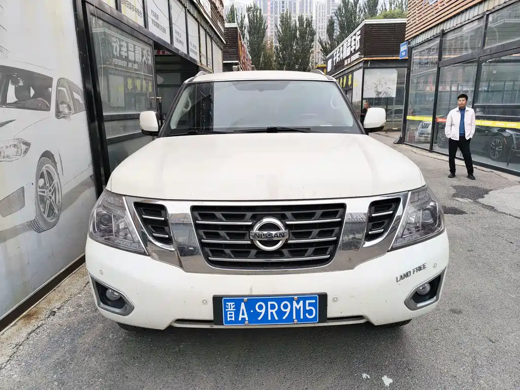 Nissan Patrol — фото 2