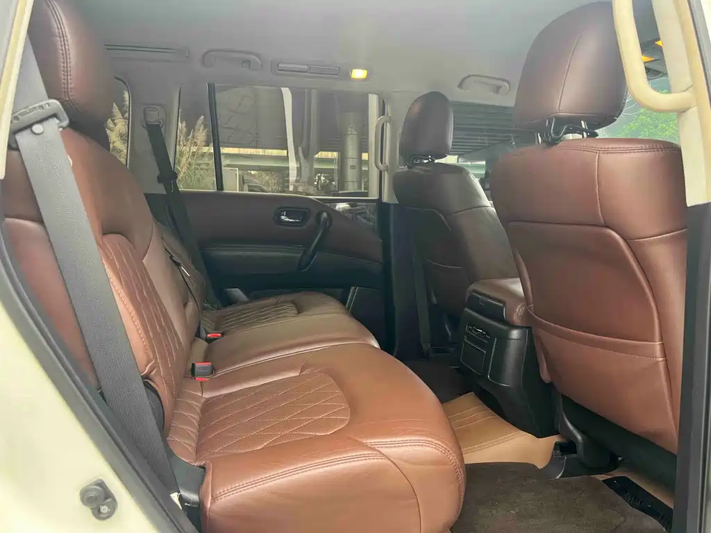 Nissan Patrol — фото 11