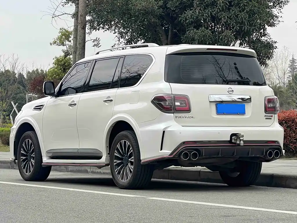 Nissan Patrol — фото 15