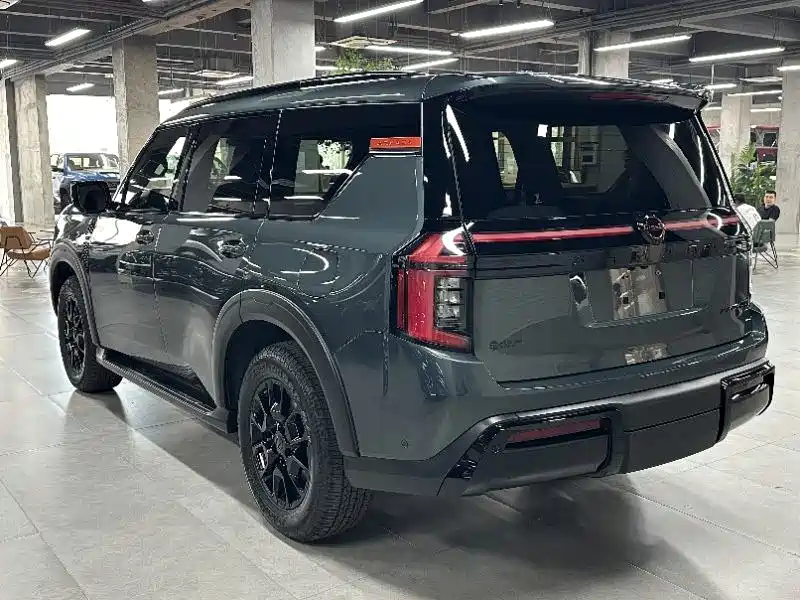 Nissan Patrol — фото 3