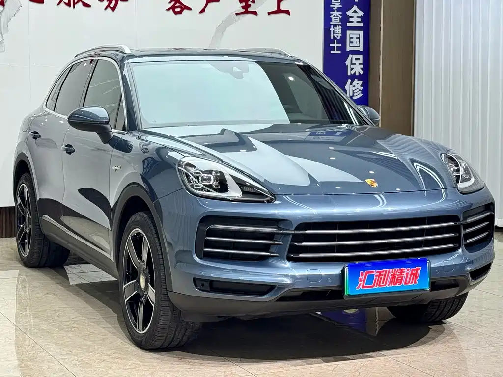 Porsche Cayenne Hybrid — фото 3