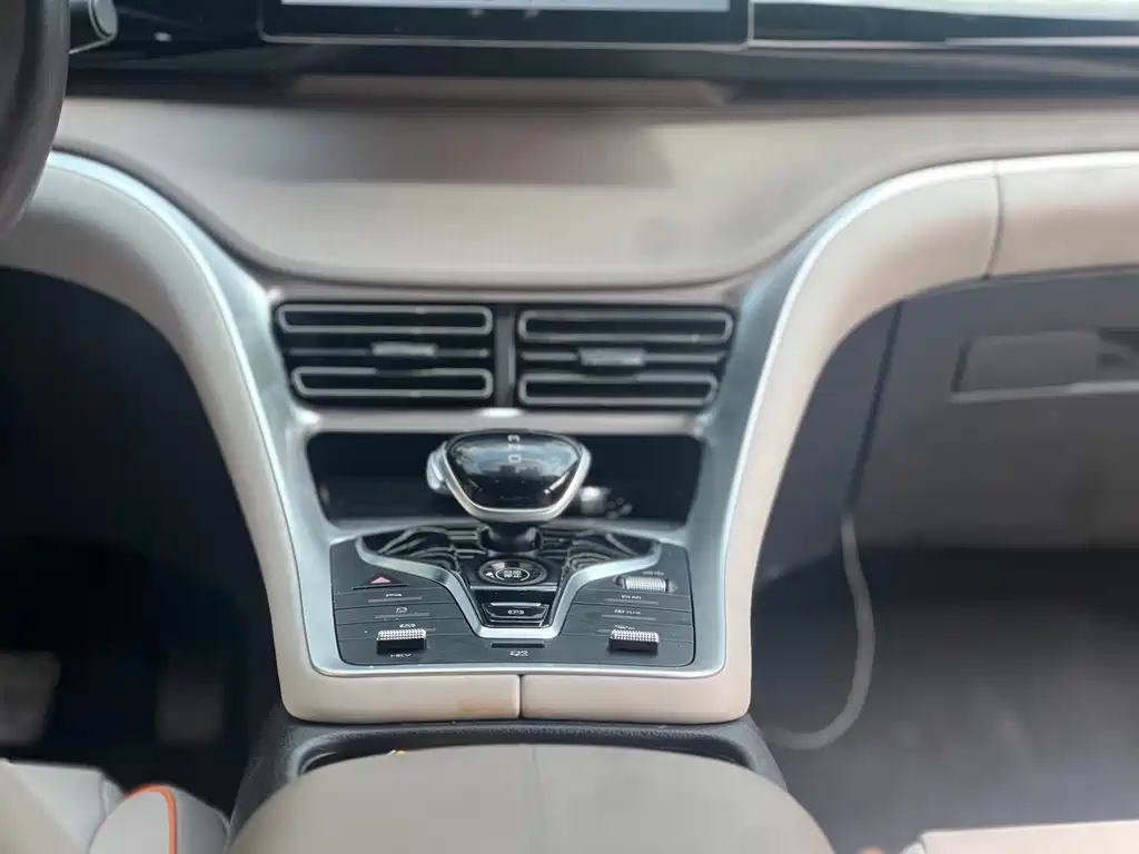 BYD Pro New Energy — фото 7