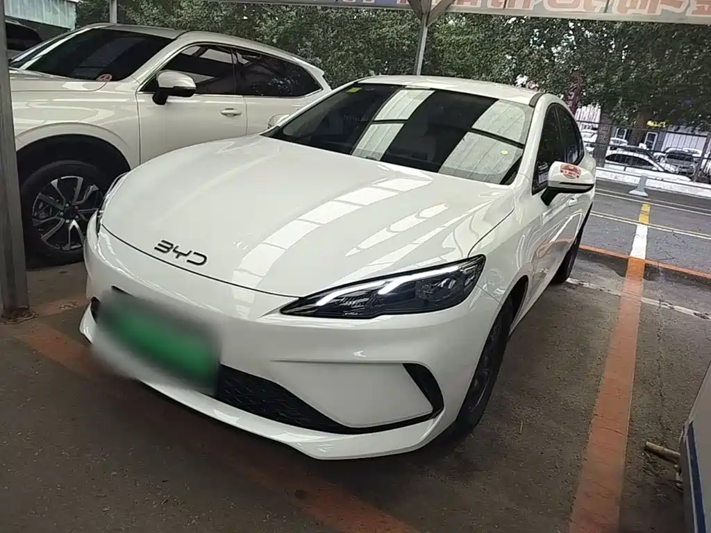 BYD Seal 05 DM-i — фото 2