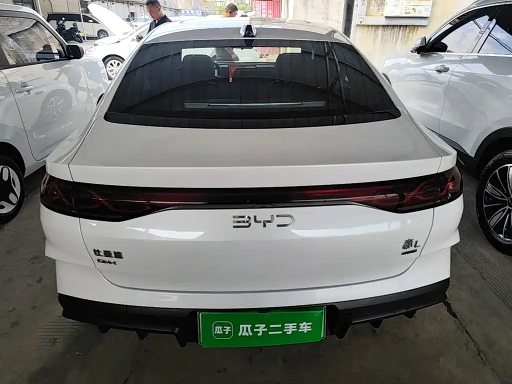 BYD Qin L — фото 6