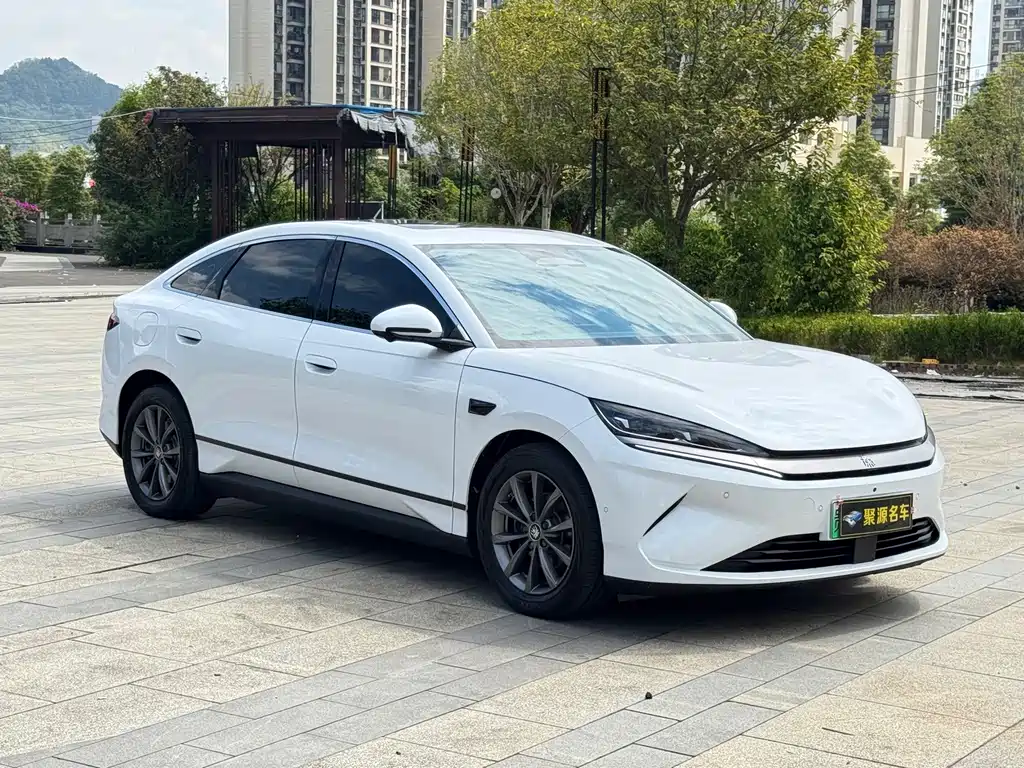 BYD Qin L — фото 3