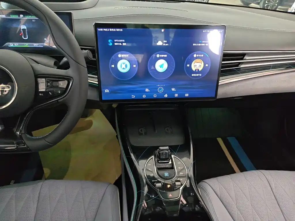 BYD Seal — фото 13
