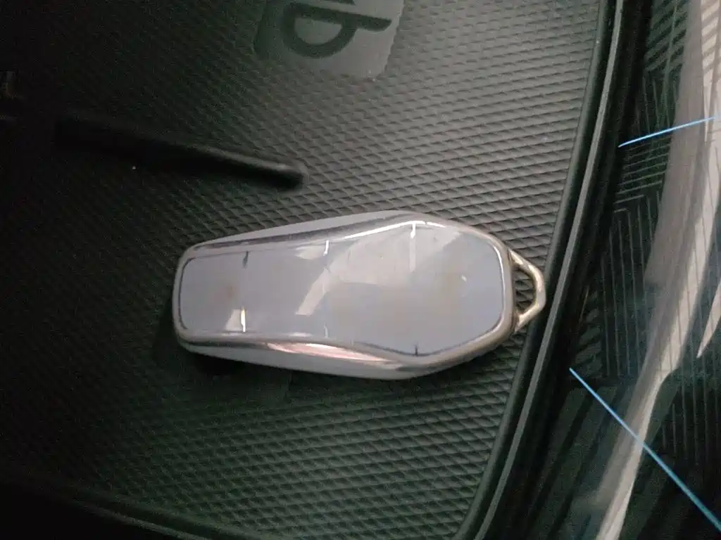 BYD Seal — фото 9