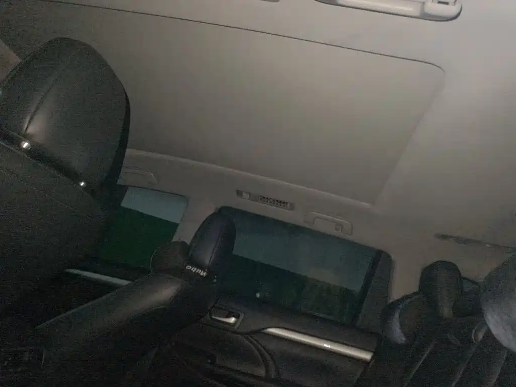 Toyota Highlander — фото 14