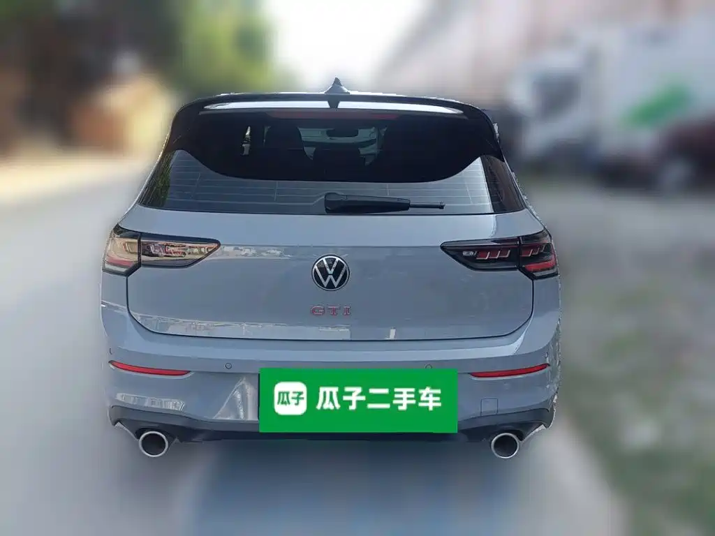 Volkswagen Golf GTI — фото 3