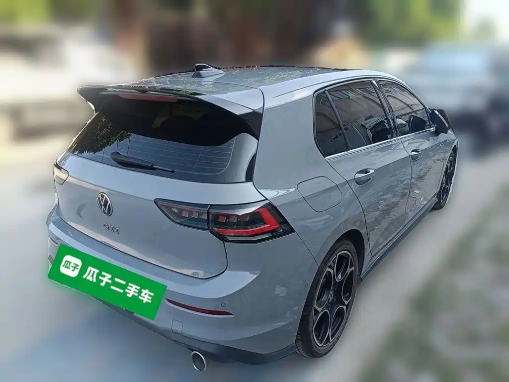 Volkswagen Golf GTI — фото 4