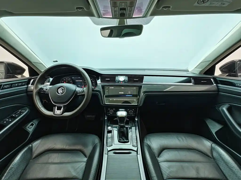 Volkswagen Phideon — фото 4