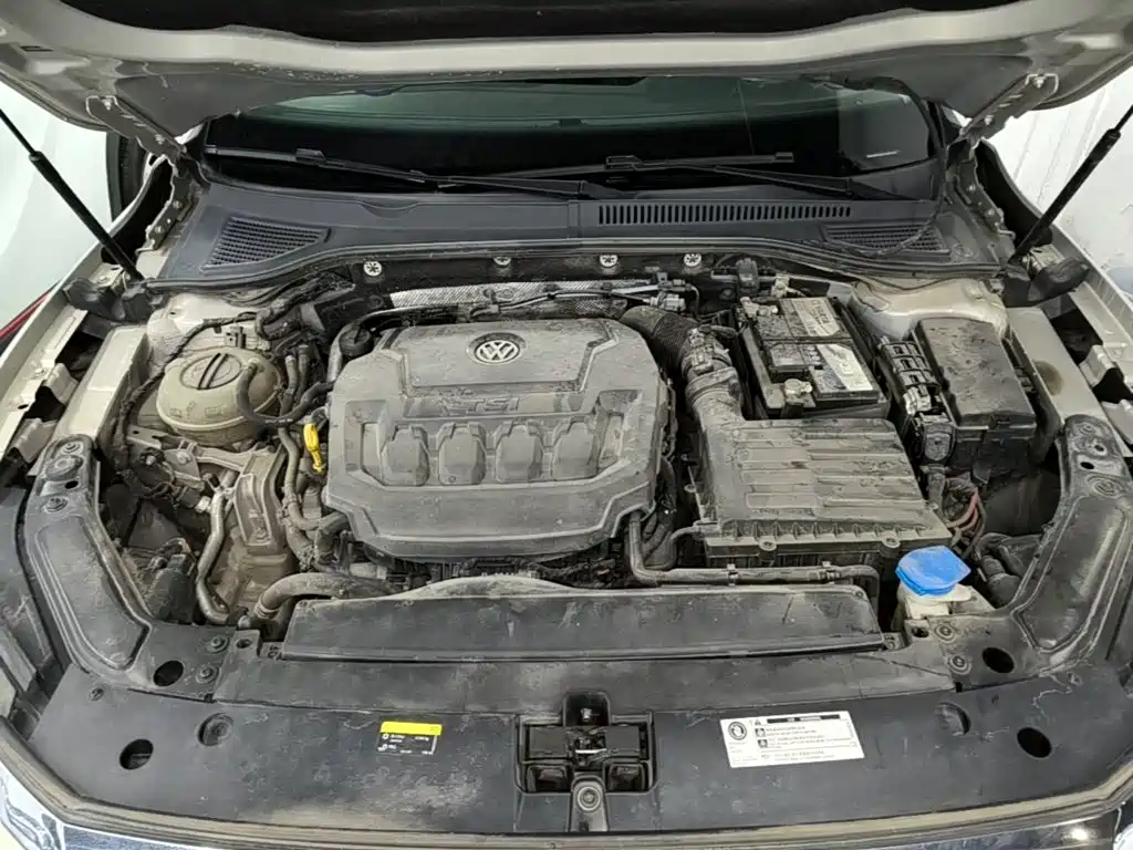 Volkswagen Passat — фото 19