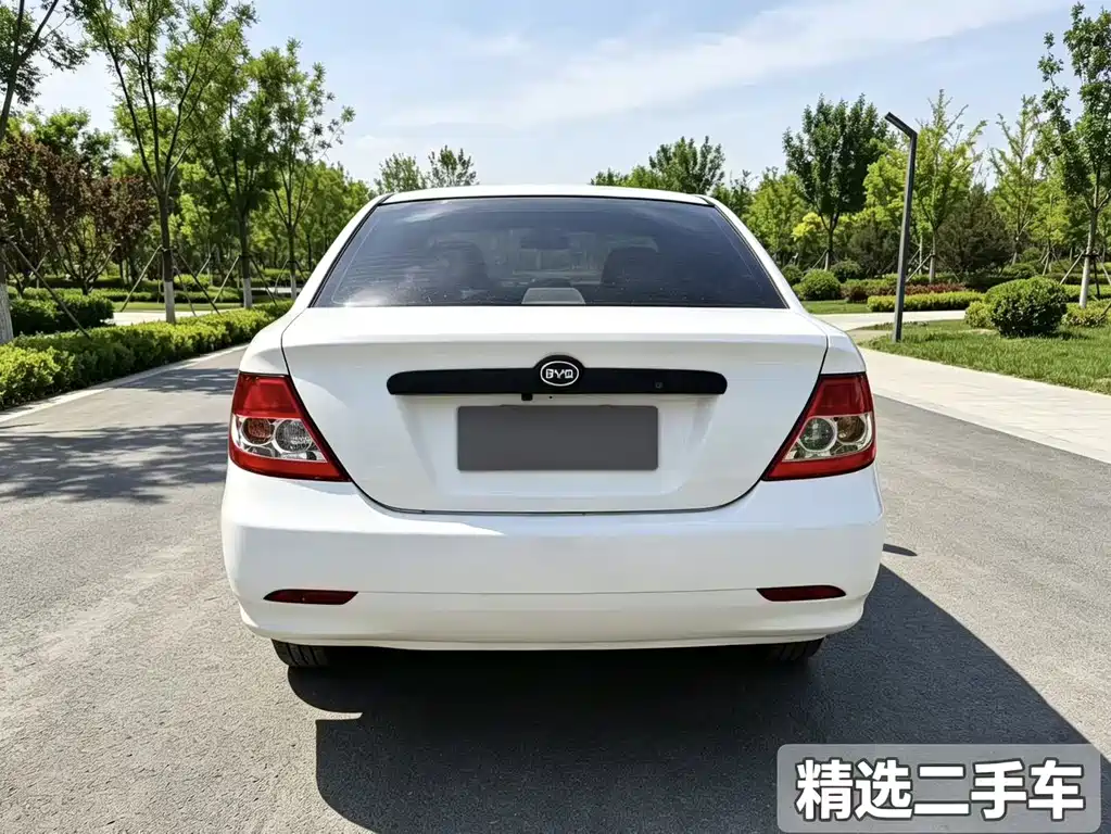 BYD F3 — фото 6