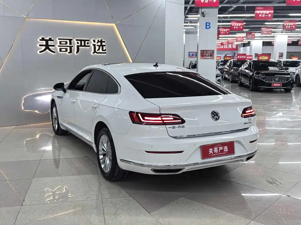 Volkswagen CC — фото 7