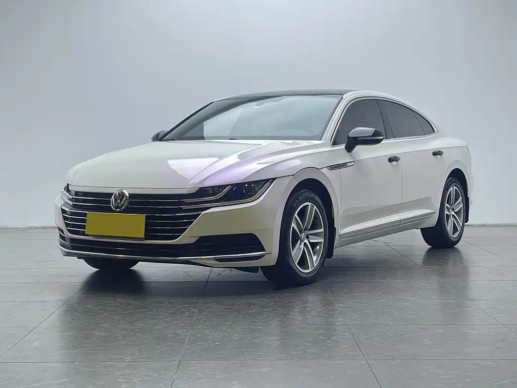 Volkswagen CC — фото 1