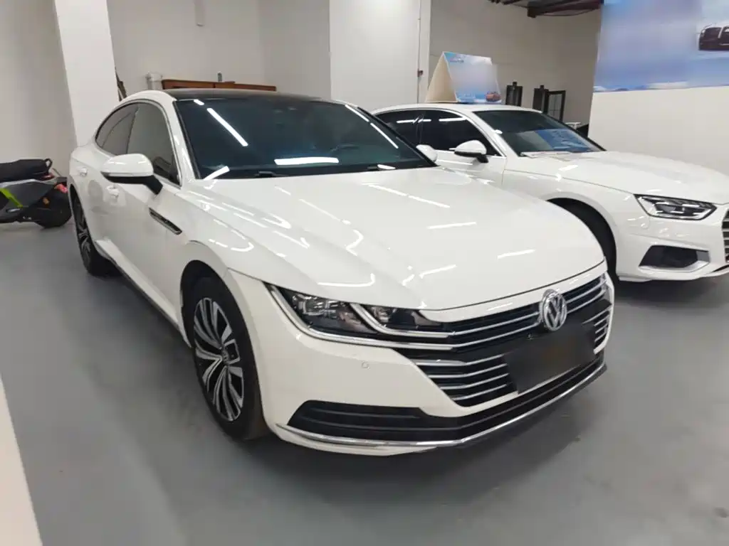 Volkswagen CC — фото 3
