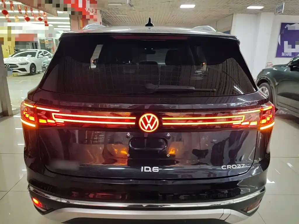 Volkswagen ID.6 Crozz — фото 5