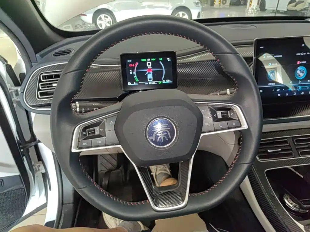 BYD Qin PLUS — фото 11