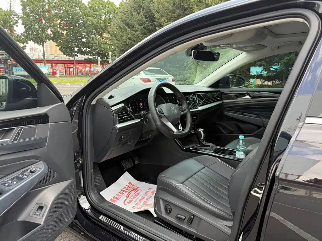 Volkswagen Passat — фото 7