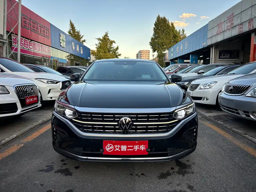 Volkswagen Passat — фото 2