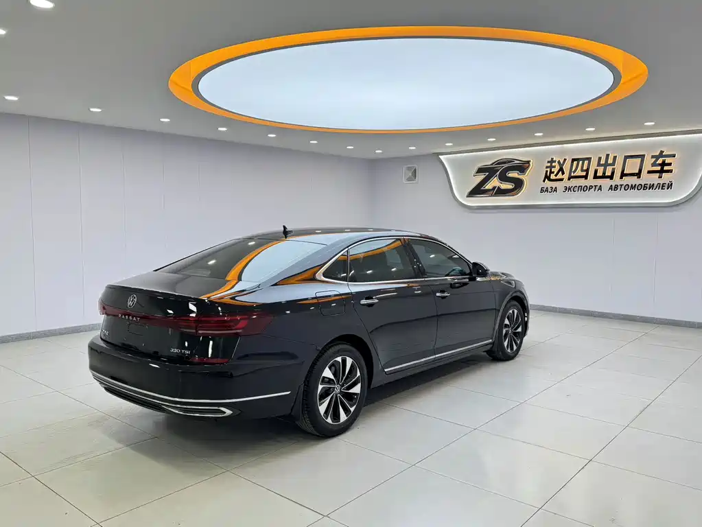 Volkswagen Passat — фото 6