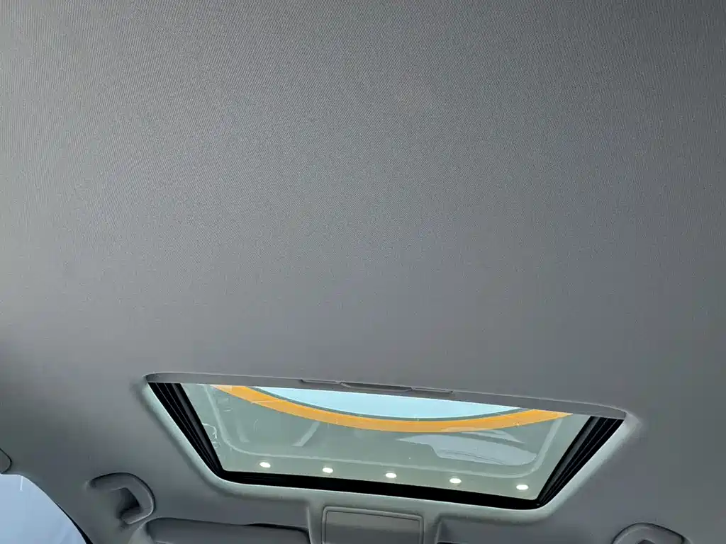 Volkswagen Passat — фото 9