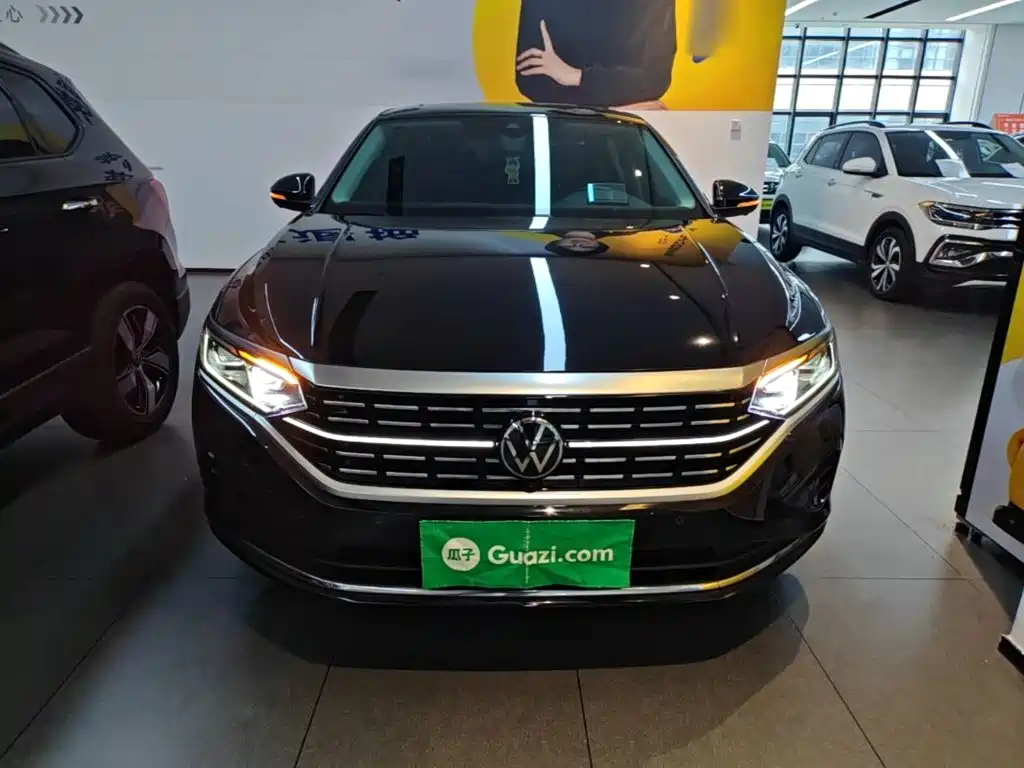 Volkswagen Passat — фото 2