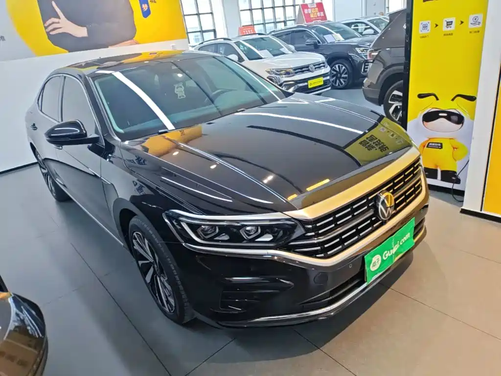 Volkswagen Passat — фото 3