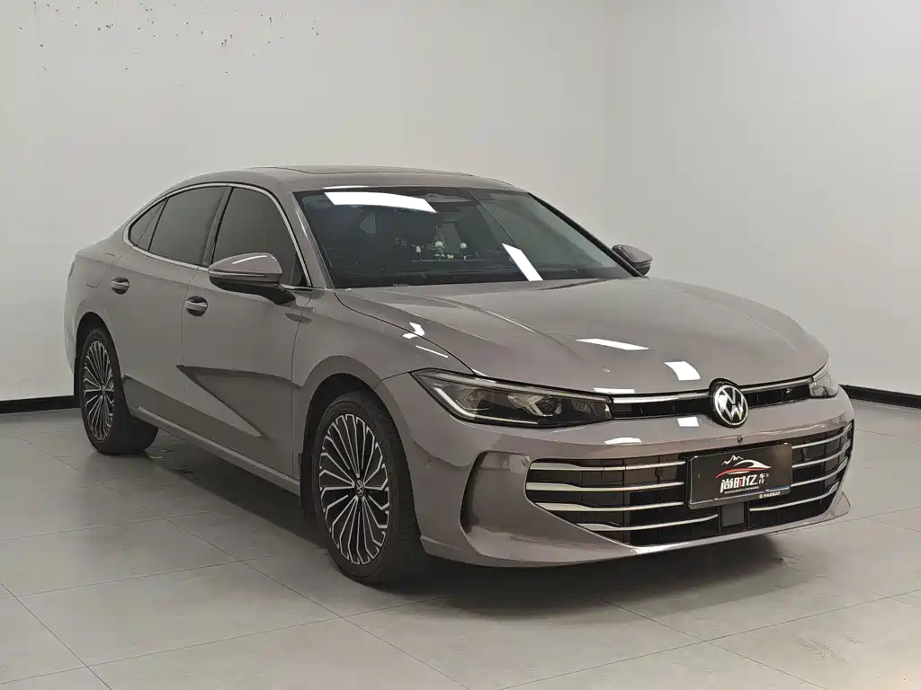 Volkswagen Passat — фото 3