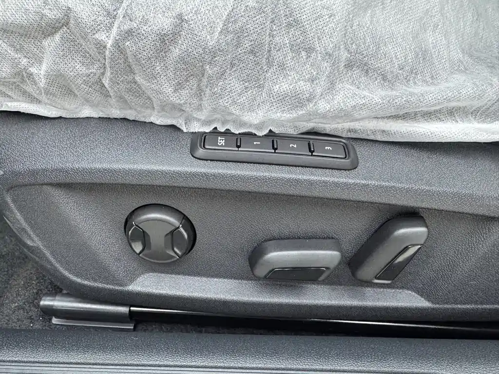 Volkswagen Passat — фото 9