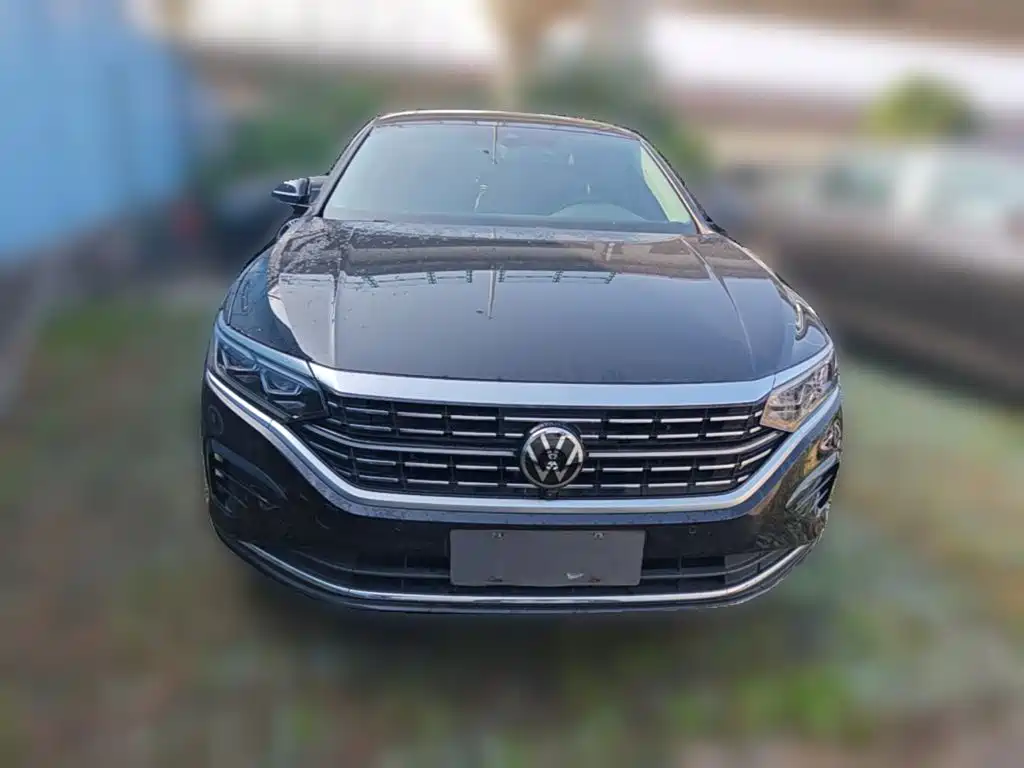 Volkswagen Passat — фото 4