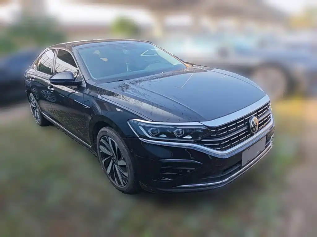 Volkswagen Passat — фото 5
