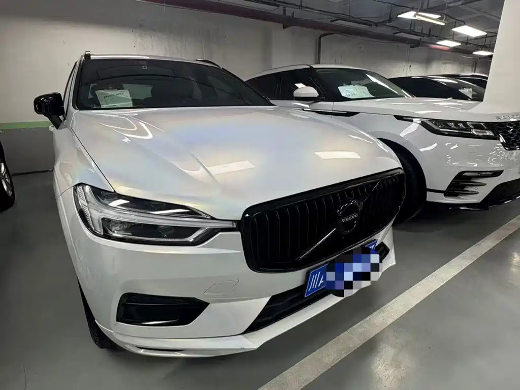 Volvo XC60 — фото 3